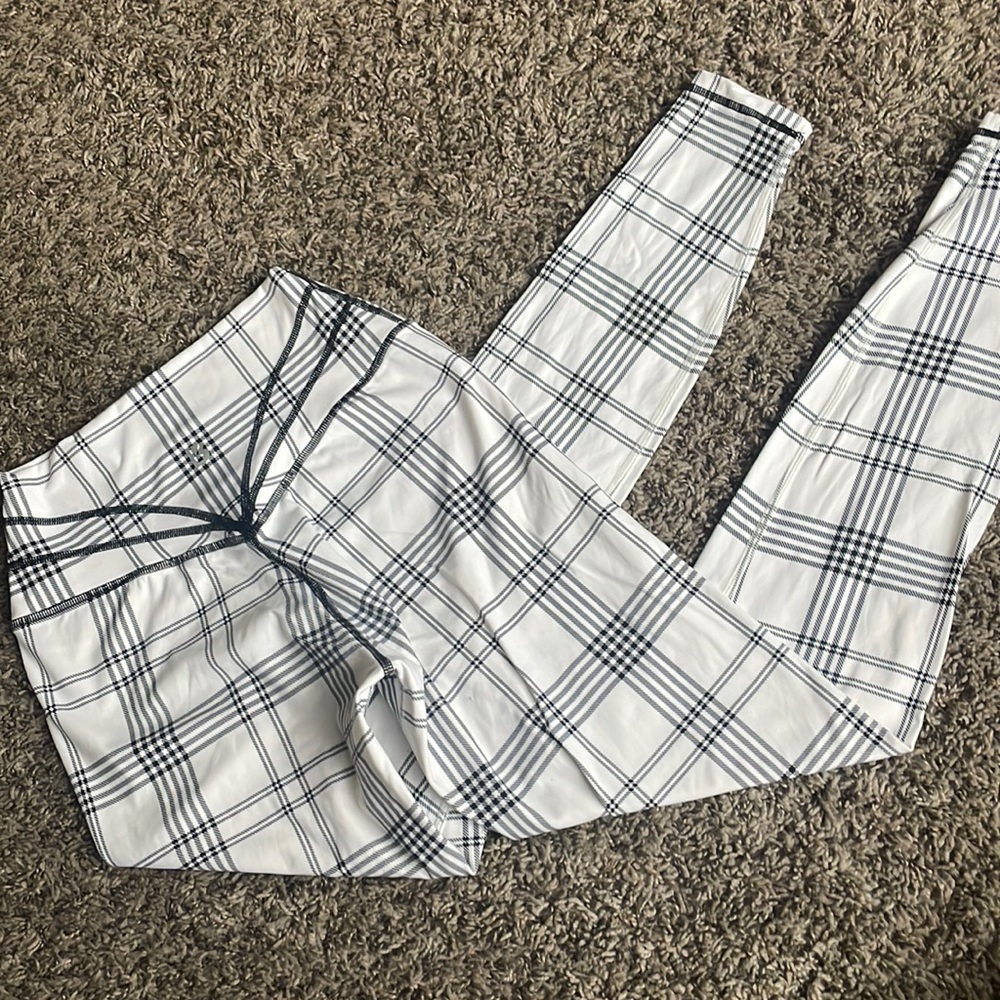 Buff bunny plaid siren leggings